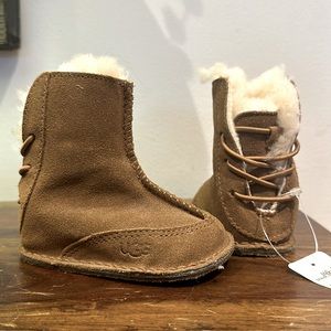 Baby Uggs sz SML